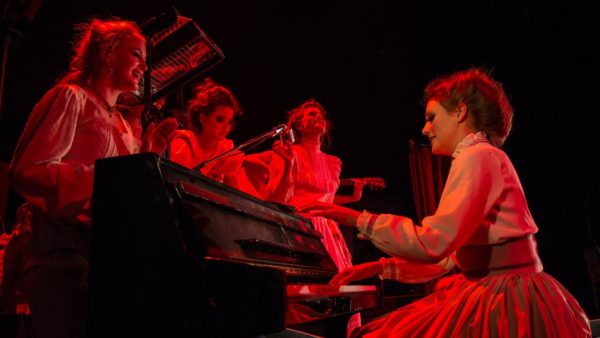 Cinzia Fossati | costumes | Wellenreiter | Staatstheater Stuttgart | Armin Petras | Schauspiel Stuttgart Nord